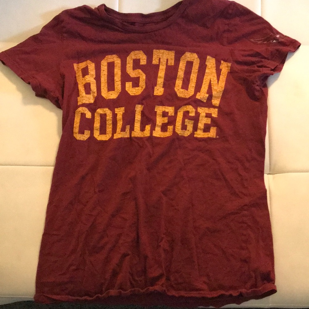 3 for 10 🌱 Boston college t shirt